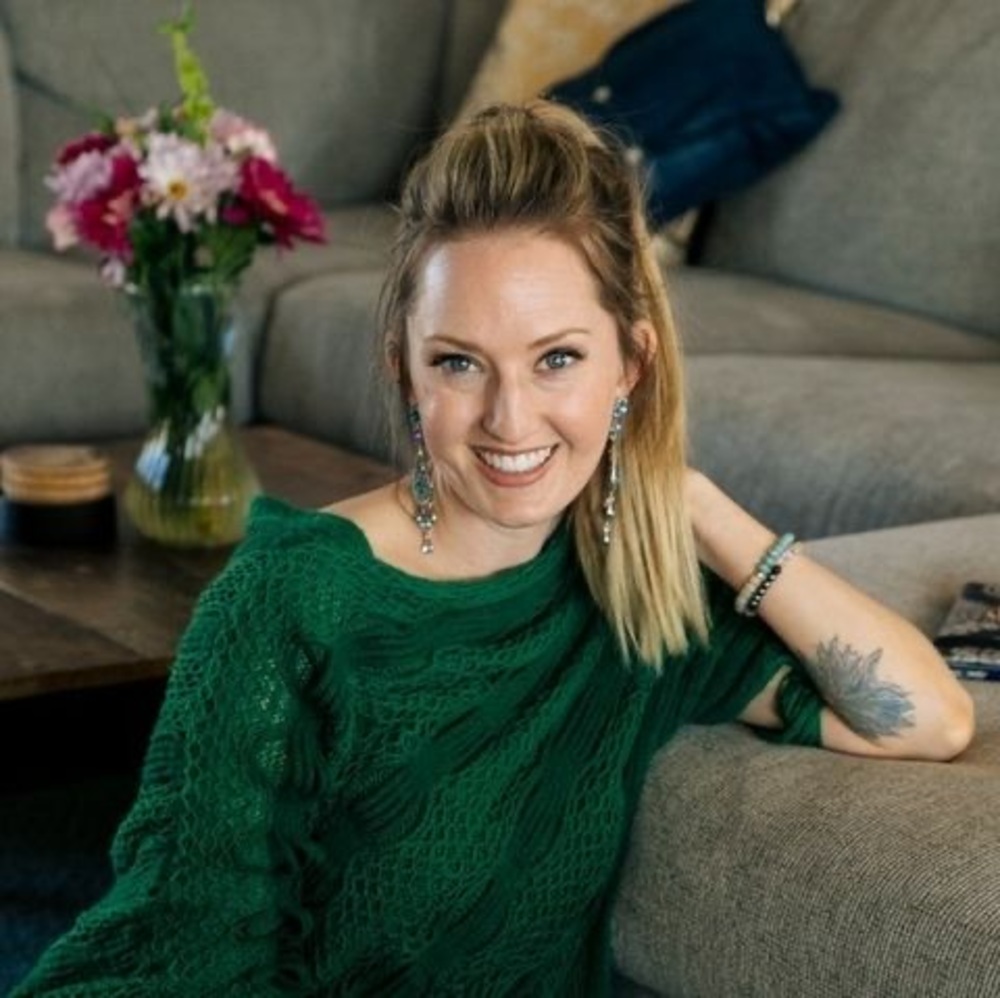 Meet your Posher, Haley